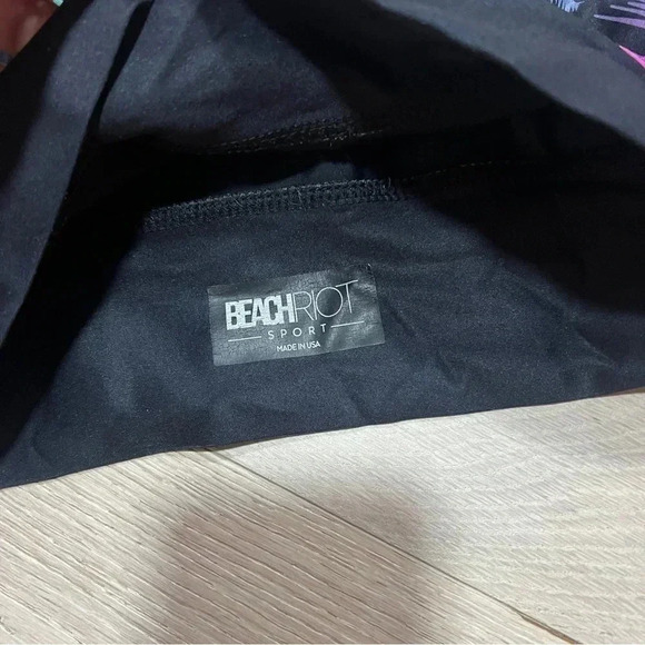 BEACH RIOT Leah Sports Bra in Rainbow Palm Madness - Picture 3 of 4